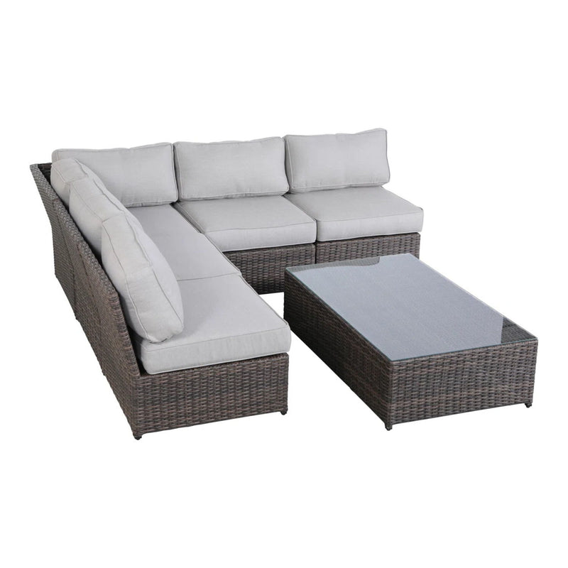 Comfortable Modern Patio Rattan Sectional Set With Cushions