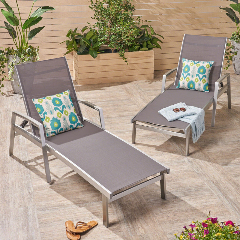 Oxton - Chaise Lounge Stylish Outdoor Seating
