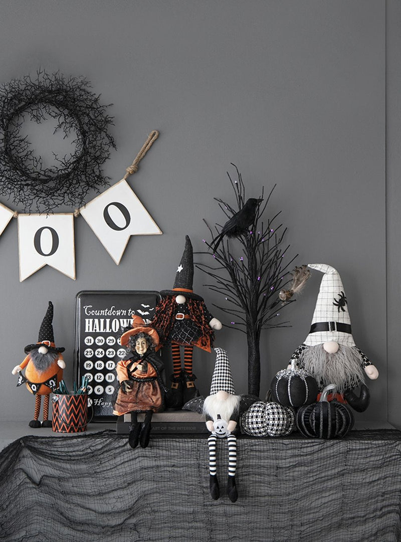 Sitting Gnome With Hat Spider, For Halloween Decor