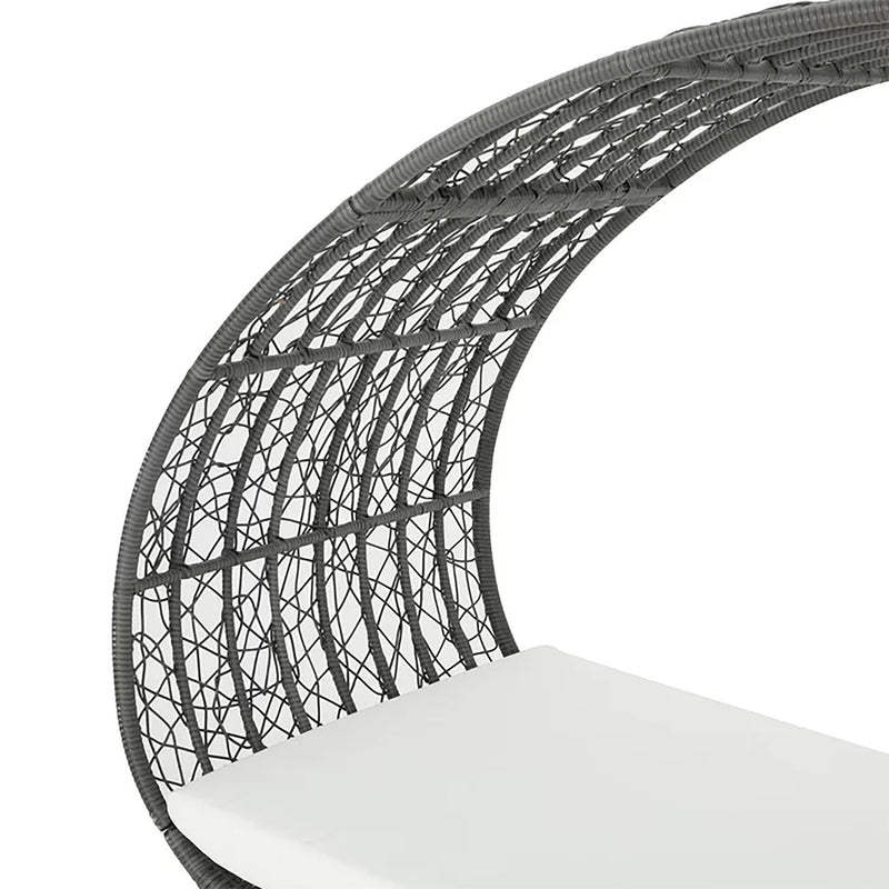 Abigal - Outdoor Wicker Daybed With Cushion