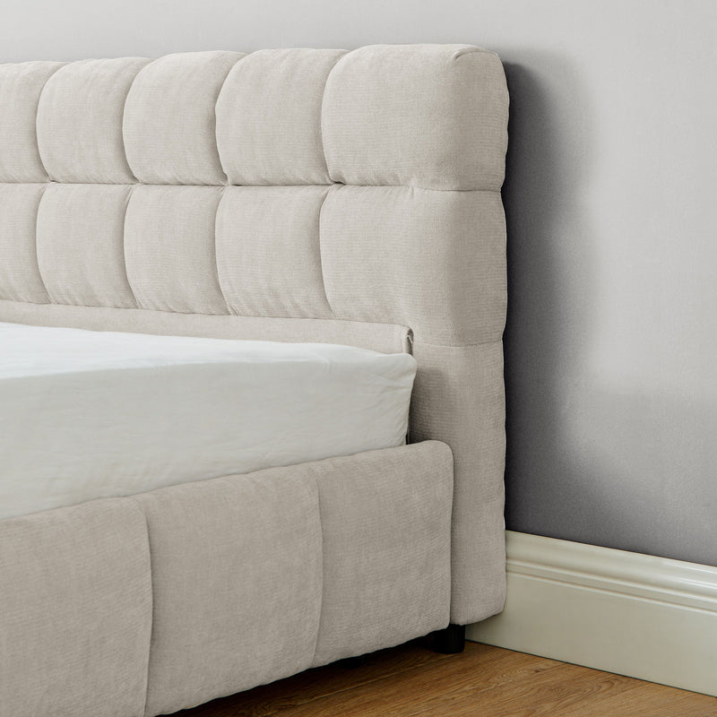 Modern Platform Bed Frame With Thick Fabric