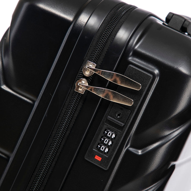 Hard Shell Travel Luggage With Scratch Resistant Surface