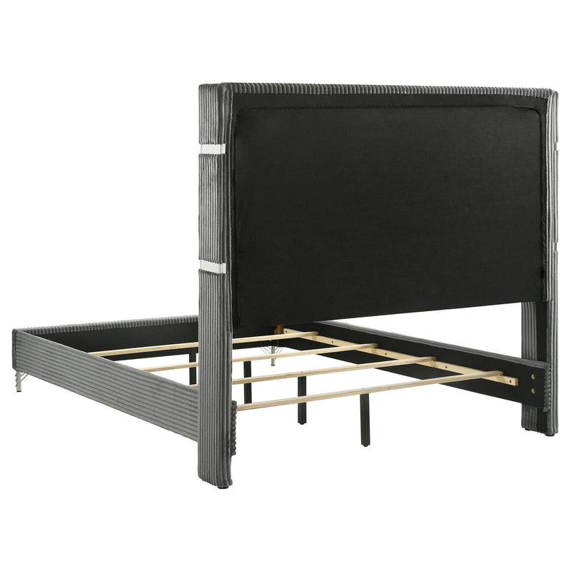 Malcolm - Bedroom Set With Wingback Design