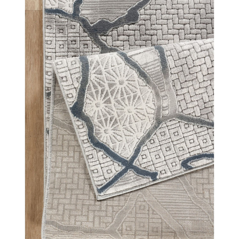 Geometrix - 5'3" X 7'3" Area Rug, Geometric 3D Effect - Ivory / Gray - Polyester