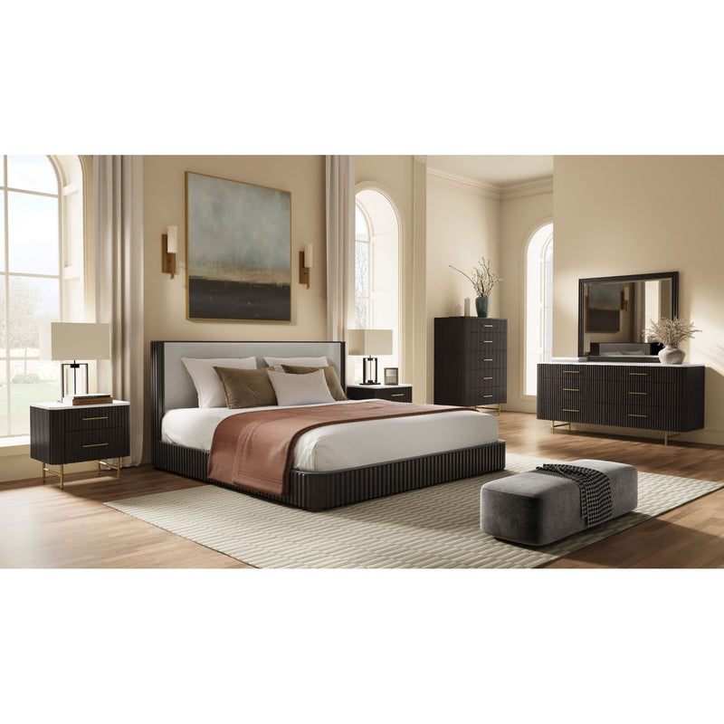 Clayten - Bed