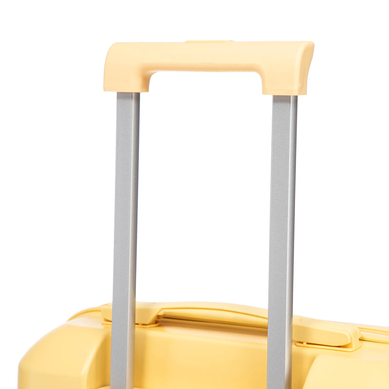 Hard Shell Travel Luggage With Scratch Resistant Surface
