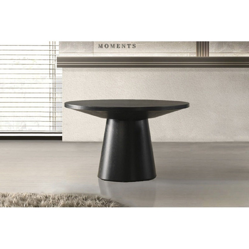 Round Table With Pedestal Base
