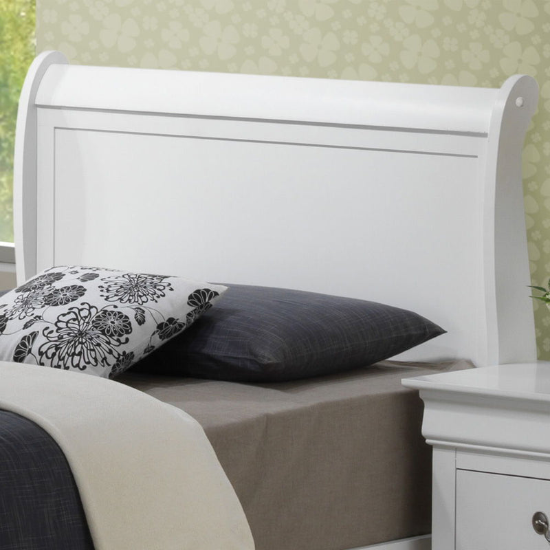 Upholstered Panel Sleigh Bed Design
