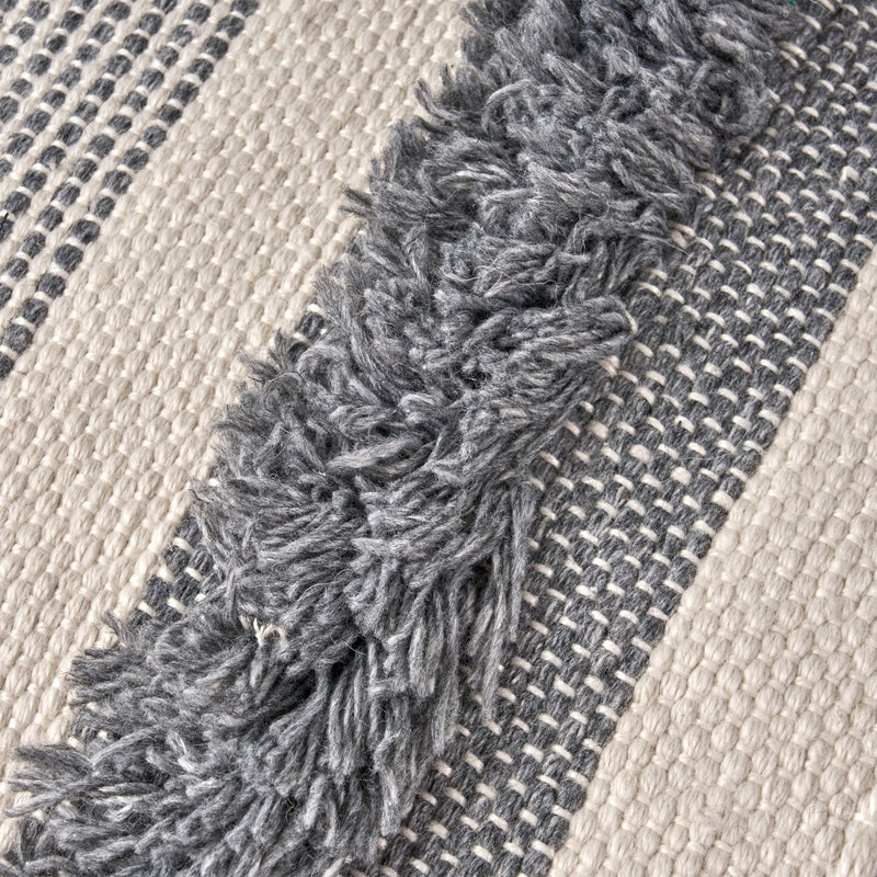 Karim - Faux Yarn Large Pouf, Durable - Ivory / Gray